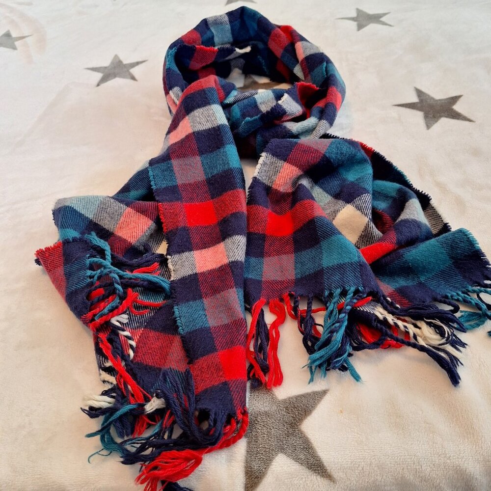 D&Y Softer Than Cashmere Scarf Plaid Red Blue White Fringe Unisex‎ 62" Long
